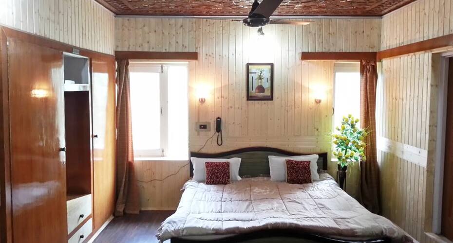 Nigeen Residency Resort, Srinagar 3